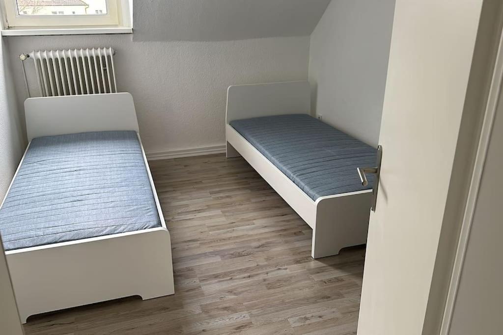 Ferienwohnung Fuer Bis Zu 6 Personen Zu Vermieten! Оберхаузен Экстерьер фото